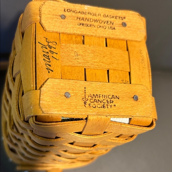 Longaberger Tan Basket with Floral Liner - Picture 4 of 7